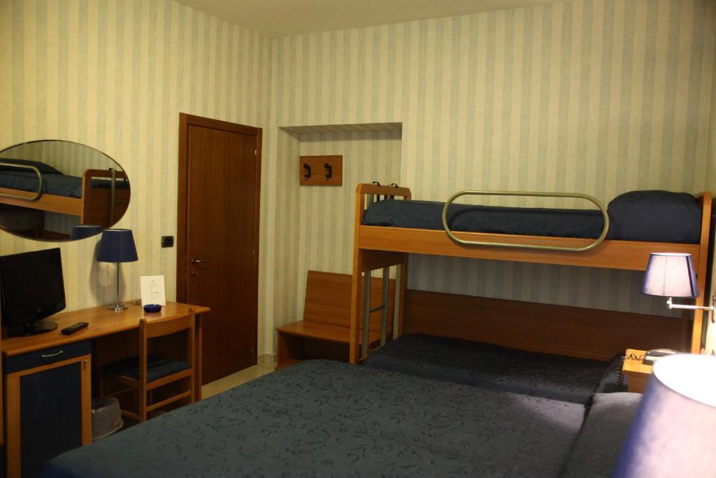 Hotel Pineta Cagli Δωμάτιο φωτογραφία